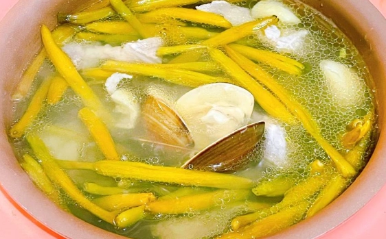 金針花湯做法 金針花湯做法