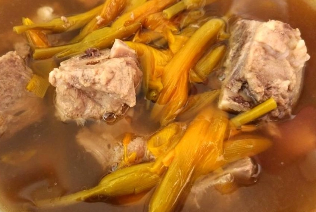 金針花海帶湯功效