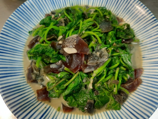 地瓜葉炒皮蛋食譜