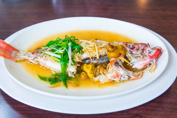 紅目鰱餐廳 紅目鰱餐廳