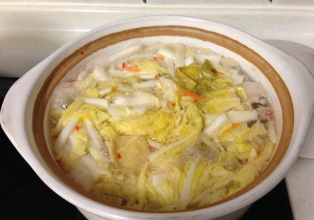 酸菜白肉鍋湯底