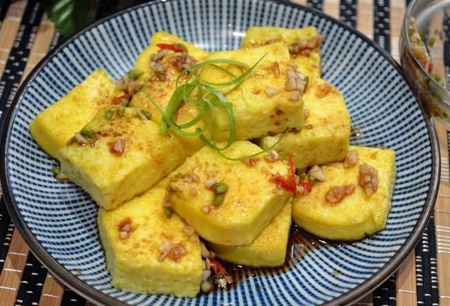 雞蛋豆腐料理