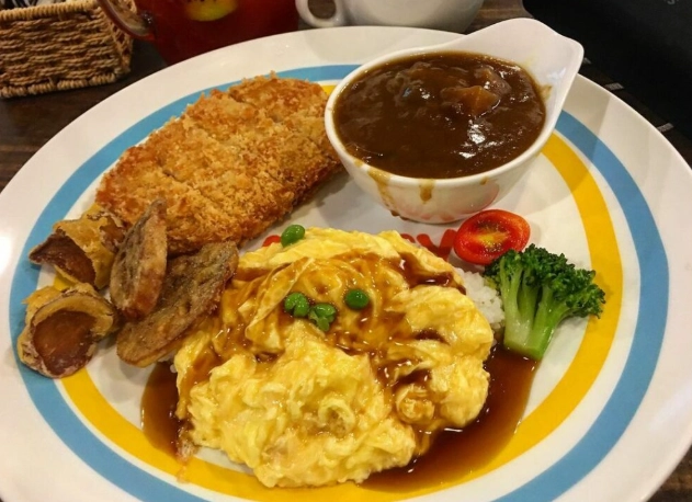 台北咖哩蛋包飯