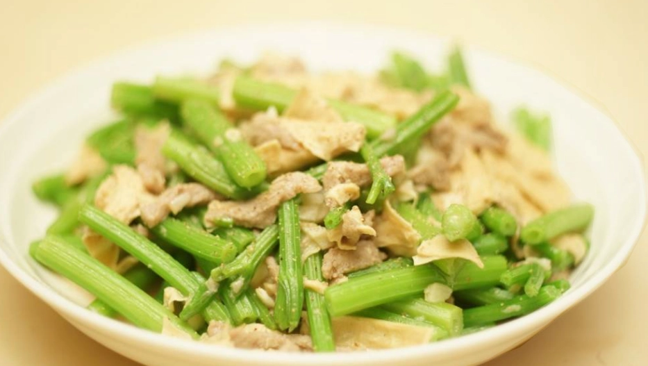 涼拌豆皮芹菜食譜