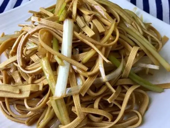 涼拌豆皮絲醬汁