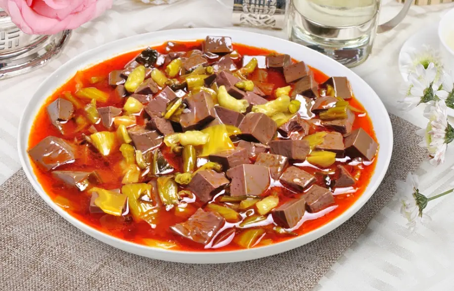 酸菜炒鴨血做法 酸菜炒鴨血做法