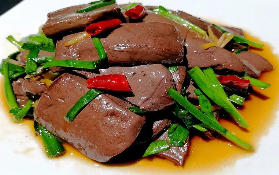 韭菜炒鴨血做法 韭菜炒鴨血做法