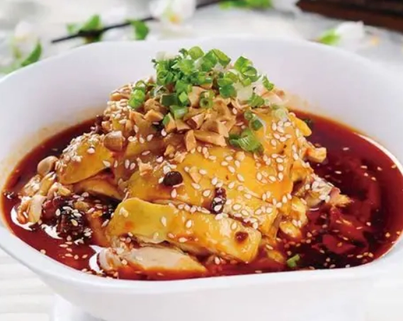 口水雞是什麼？一篇看懂經典川菜冷盤的由來與美味秘訣