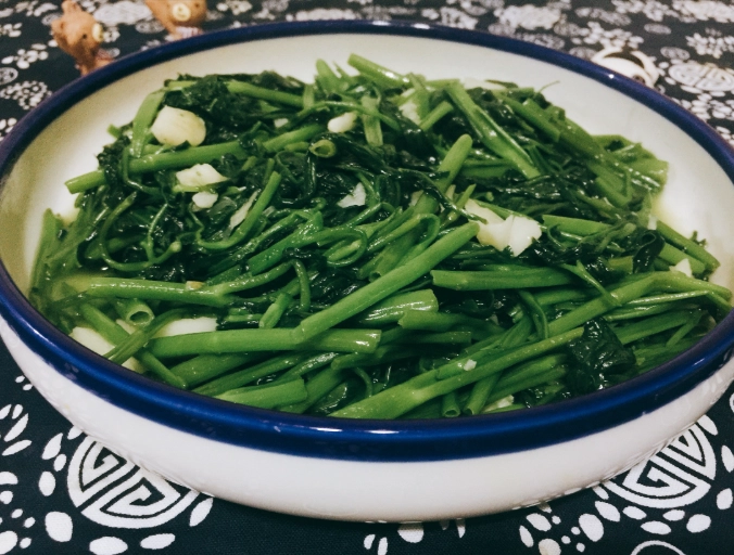 蒜炒空心菜