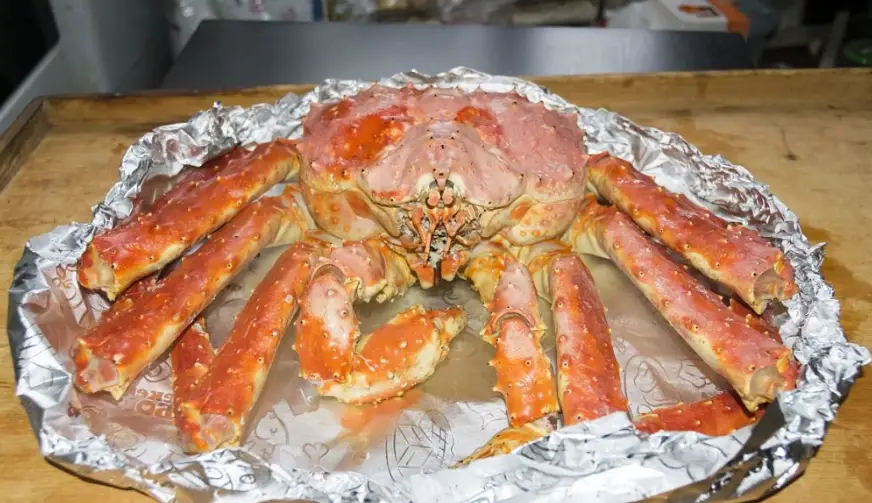 帝王蟹處理全攻略：從選購、清洗到料理前準備完整教學