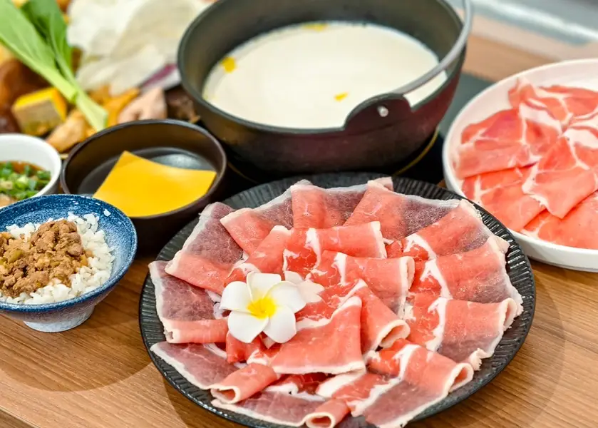 牛奶麻辣鍋湯底