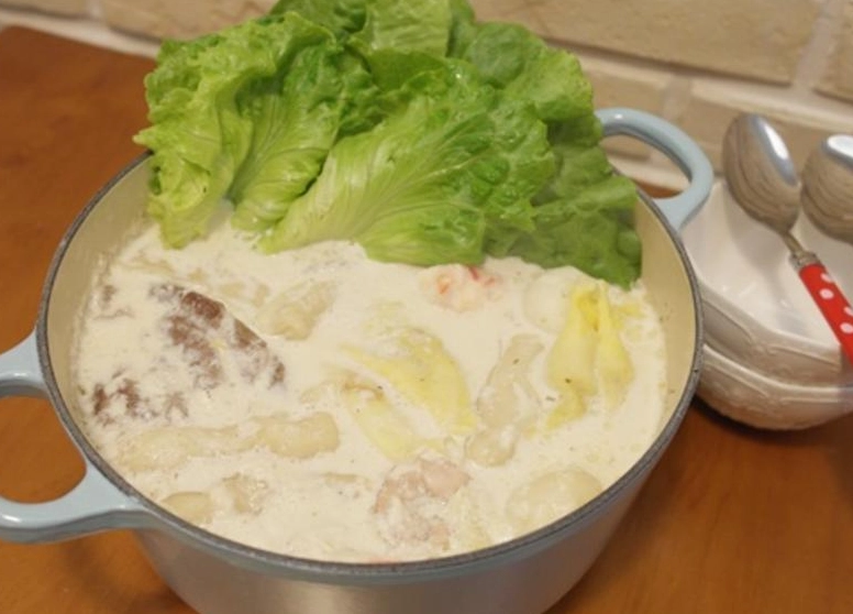 牛奶火鍋食譜