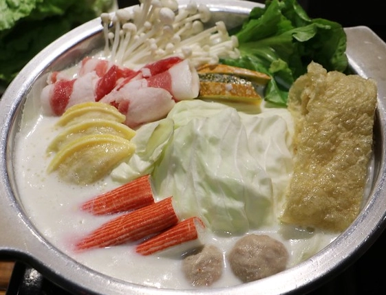 牛奶火鍋食譜