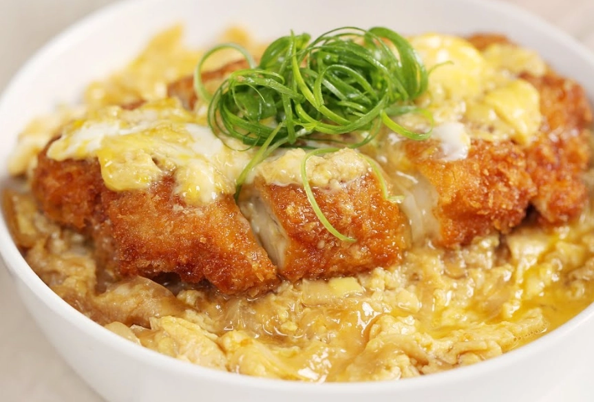 日式豬排丼飯