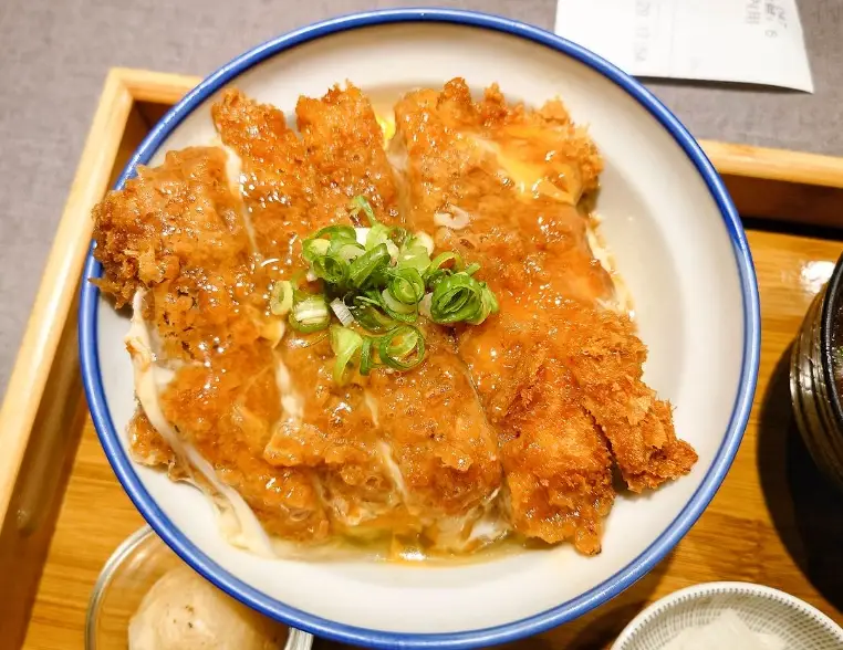日式豬排蓋飯 做法