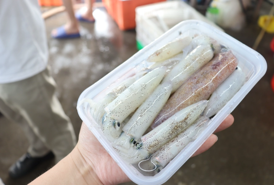 魷魚汆燙 魷魚汆燙