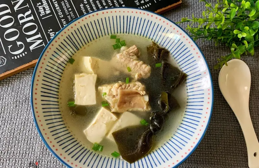 海帶豆腐湯做法