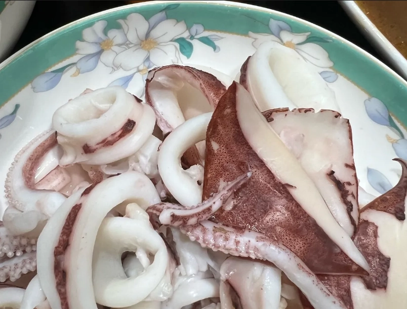 川燙魷魚做法