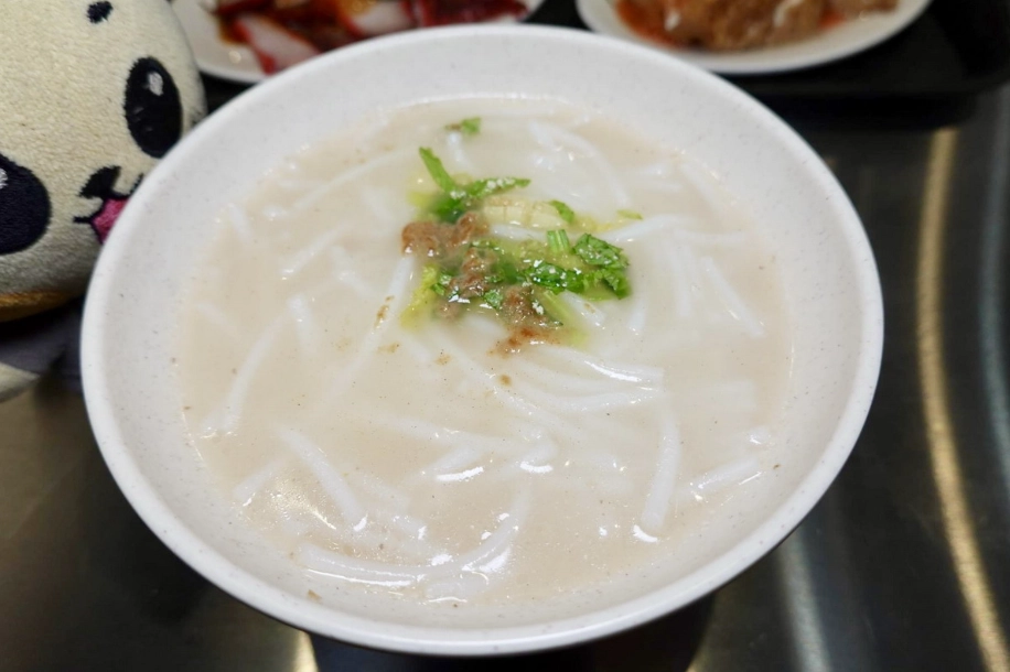 古早味粗米粉湯 古早味粗米粉湯