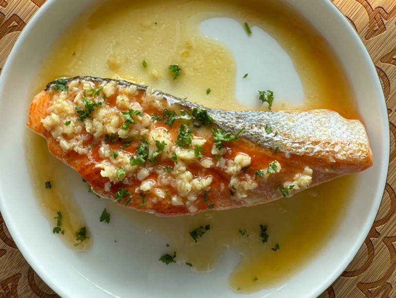 鮭魚洋蔥食譜