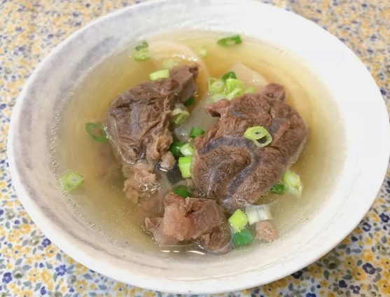 牛腱料理