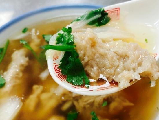 自製蒜味肉羹湯