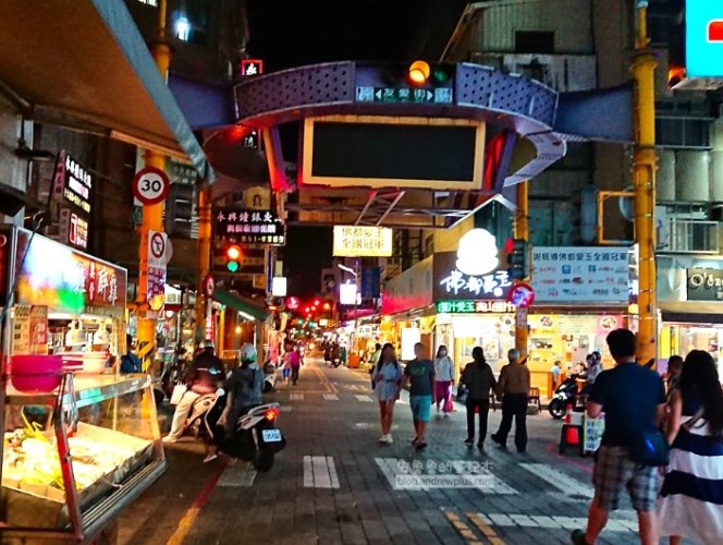 國華街附近景點