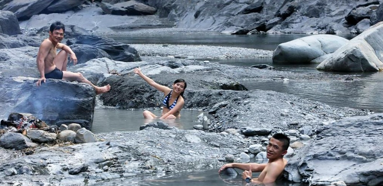 野溪溫泉秘境 野溪溫泉秘境