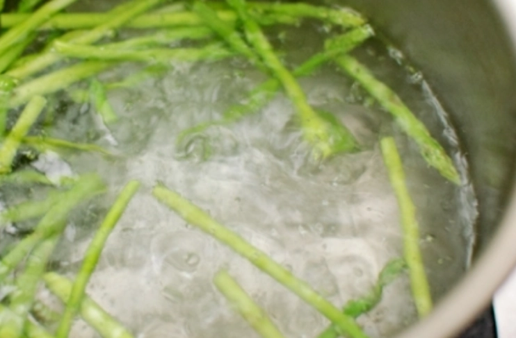 綠蘆筍煮多久 綠蘆筍煮多久