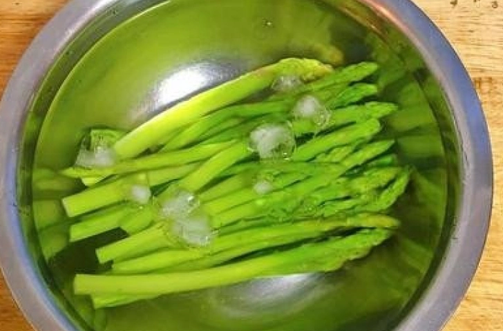 涼拌蘆筍食譜 涼拌蘆筍食譜