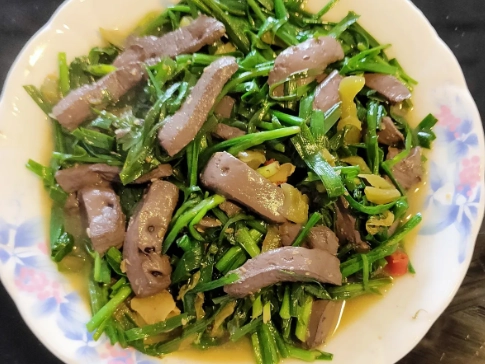 鴨紅炒韭菜營養 鴨紅炒韭菜營養