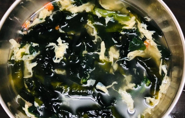 海帶芽蛋花湯 食譜