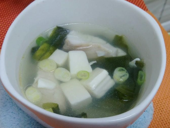 海帶芽豆腐湯營養