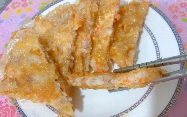 月亮蝦餅煎技巧