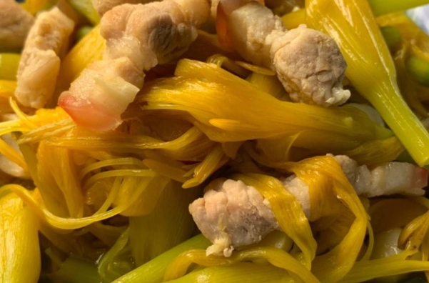 金針花料理食譜