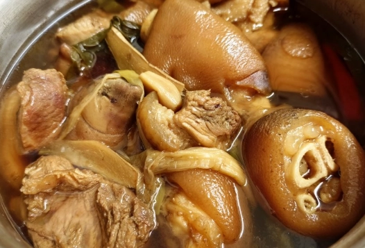 滷豬腳食譜