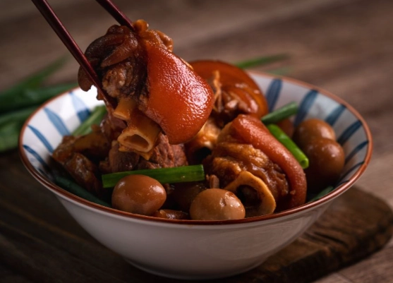 滷豬腳食譜