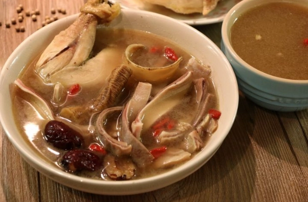 豬肚湯功效 豬肚湯功效