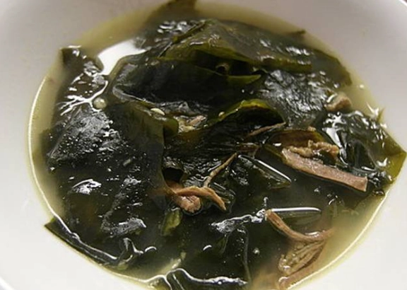 海帶湯煮多久？掌握黃金時間與秘訣，煮出鮮美湯頭不求人