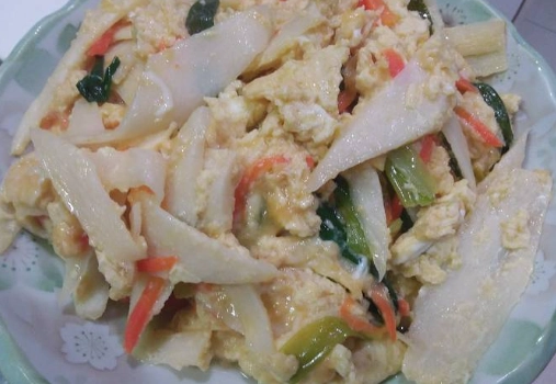 筊白筍炒蛋 做法