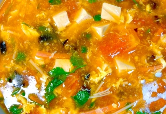 八方雲集酸辣湯做法